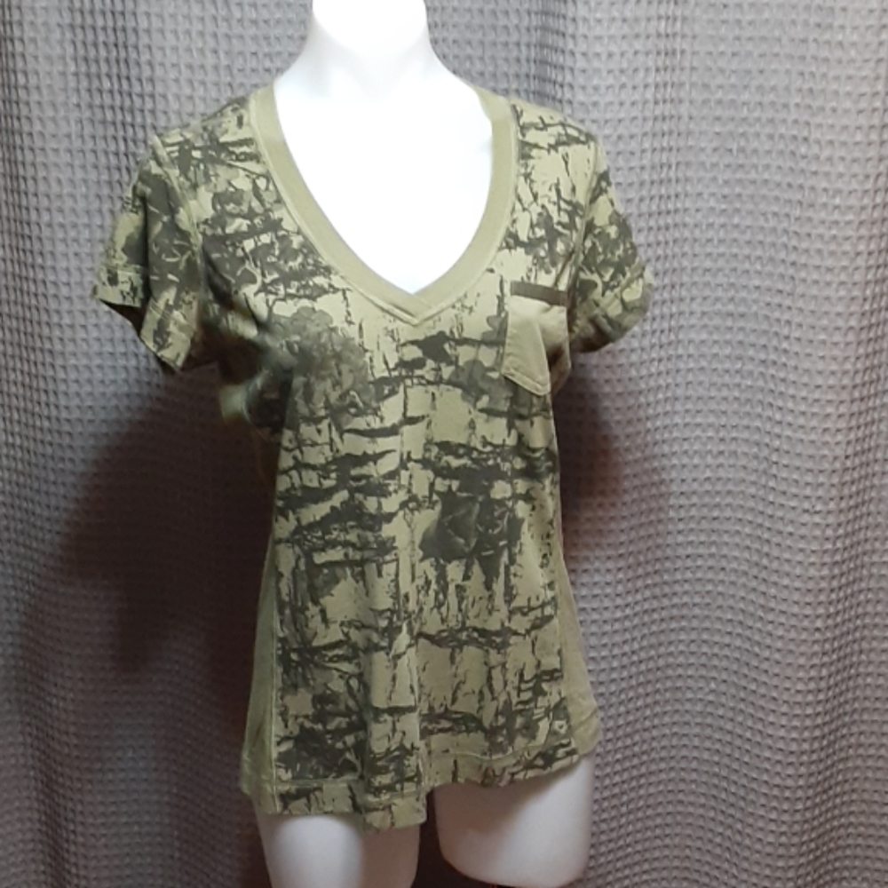 Under Armour Performance shirt